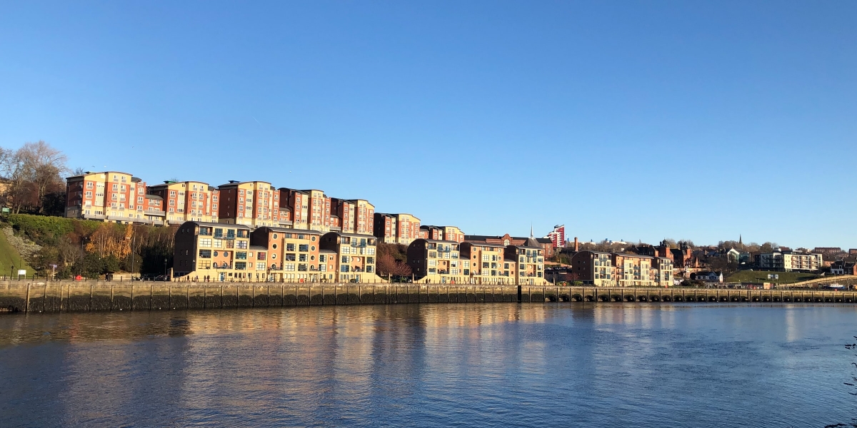 Town bordering a large river