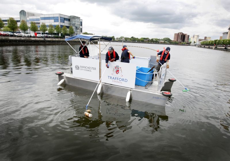 The Irwell Pride litter boat